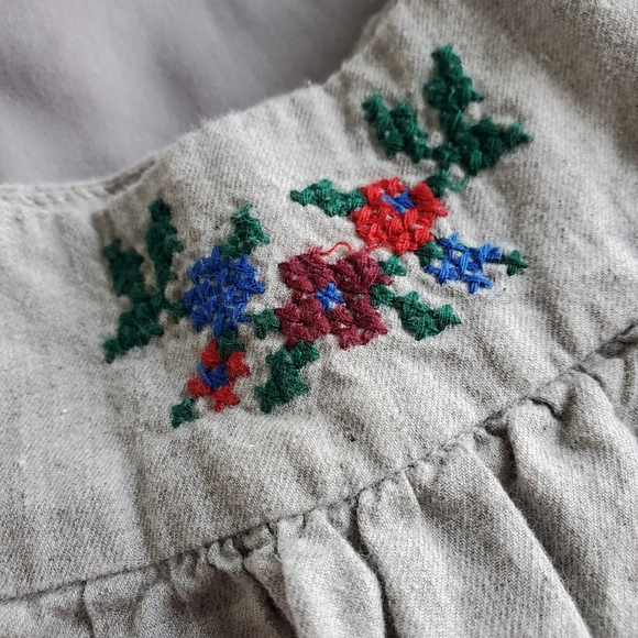4/$20 Baby Gap Dress with Cross Stitch Detail 3-6 Months - Picture 4 of 6